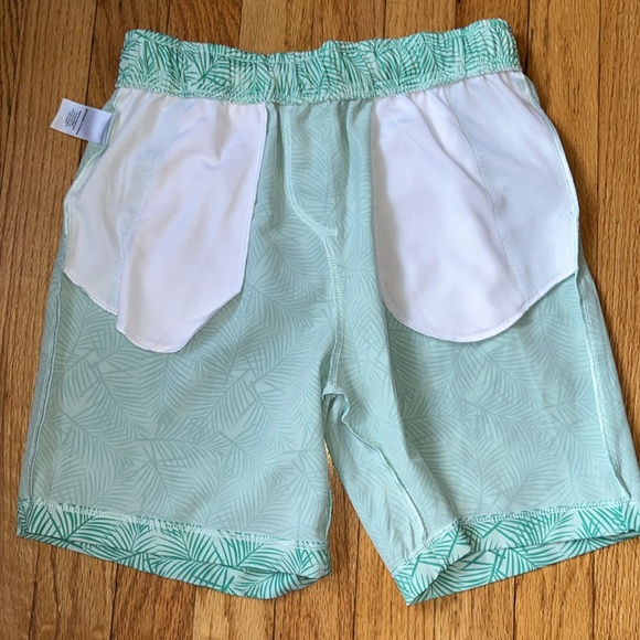 Vineyard vines performance boys shorts medium nwot medium (12/14) - Picture 7 of 13